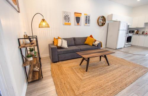 Milton Park Apartment | AFRICA - SelfCheckIn - Plateau - St-Laurent