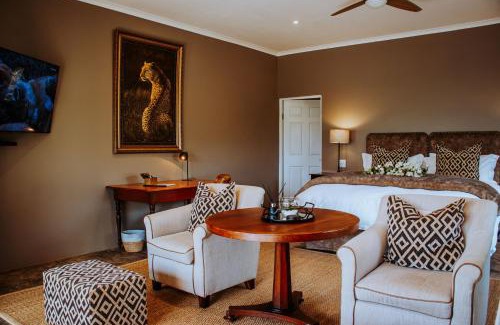 Grahamstown Cabin | African Safari Lodge