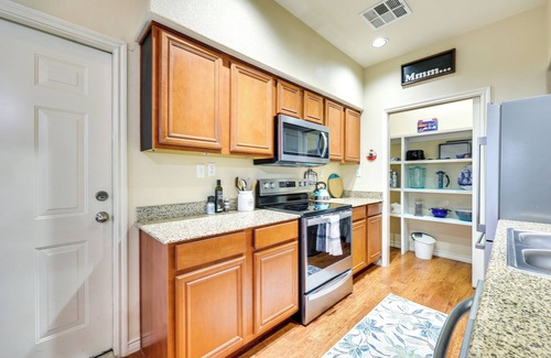 Afton House | Afton Townhome w/Pool Access < Half-Mi to Boating