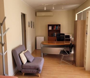 Agia Paraskevi Apartment | Agia Paraskevi luxury loft