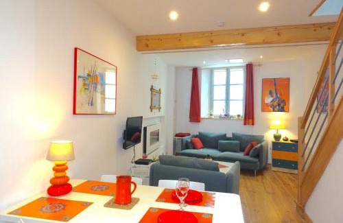 Foix House | Agréable maison au centre historique de Foix avec garage