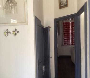 Bourdeilles House | Agréable maison avec jardin dans le centre historique de Bourdeilles