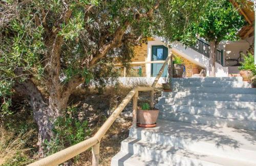 Mirsini Apartment | Agrilos Οlive Τree Αpartment