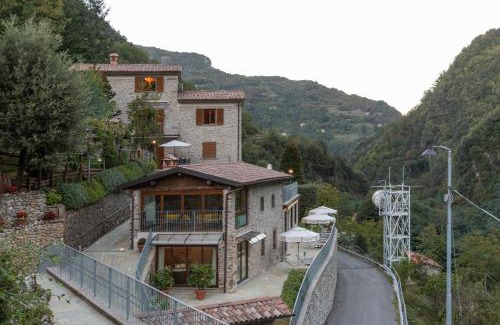 Fabbriche di Vallico House | Agriturismo Cornali