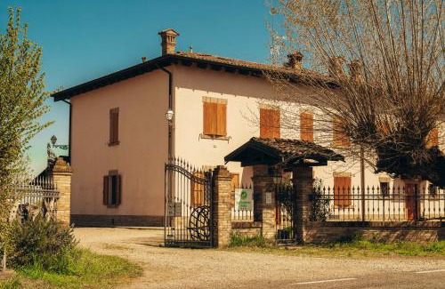 Castelfranco Emilia House | Agriturismo Garzolé