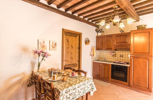 San Quirico d'Orcia Apartment | Agriturismo Cantagalli, Mugello apartment