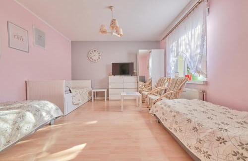 Konskie House | Agroturystyka Barycz 46