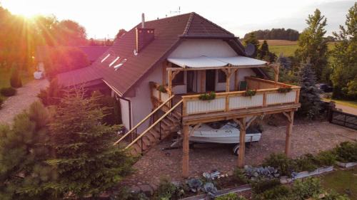 Zalewo House | Agroturystyka „Między Polami”