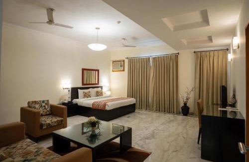 DLF City House | Ahuja Residency Cyber City I