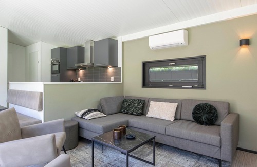 Municipality of Geldrop-Mierlo Ski Chalet | Air-Conditioned Chalet near Eindhoven