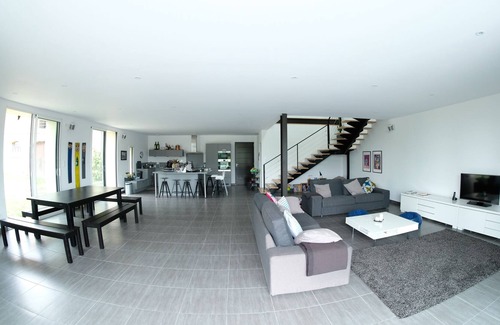 Bourg-sur-Gironde House | Air-conditioned villa in the vineyards with heated pool and spa