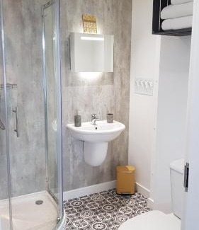 Lochend Bed & Breakfast | Airanloch, Loch Ness, Adult Only