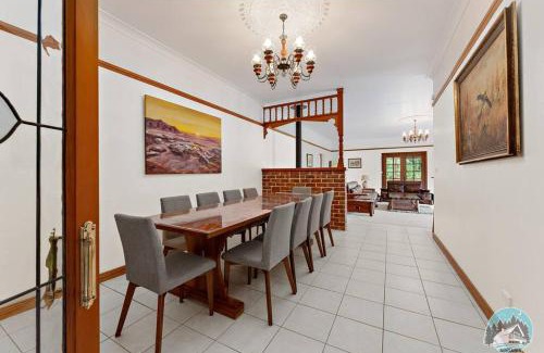 Kangy Angy House | Aircabin - KANGY ANGY - Rural Retreat 4 Bedrooms