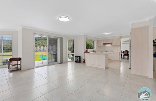 Wyong Creek House | Aircabin - Wyong Creek - Comfy Rural Retreat House