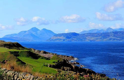 Strathcarron House | Airdaniar Cottage
