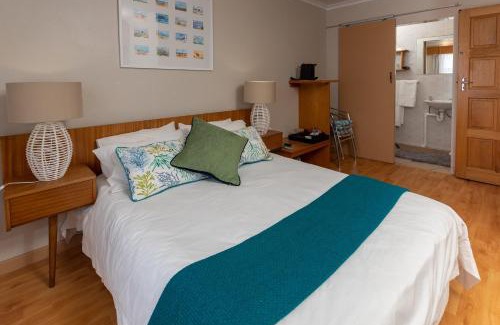 Van Dyks Bay House | Aire del Mar Guest House