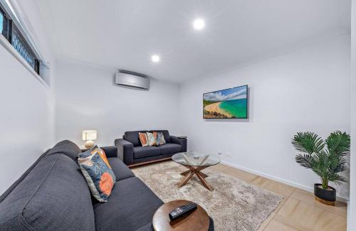 Jubilee Pocket House | Airlie Beach Home