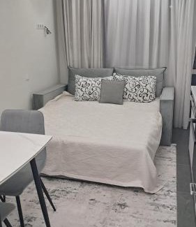Chisinau Apartment | AIRPORT 24&24 CAR PARKING