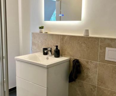 Glashutte Apartment | Airport Business Apartment