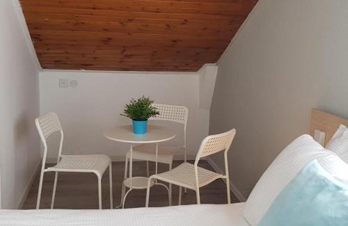 Or Yehuda House | Airport Guest House