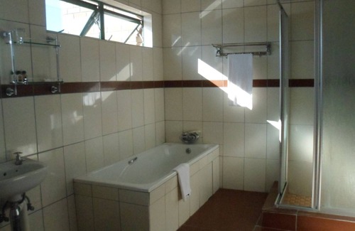 Maun Hotel | Airport Hotel Maun
