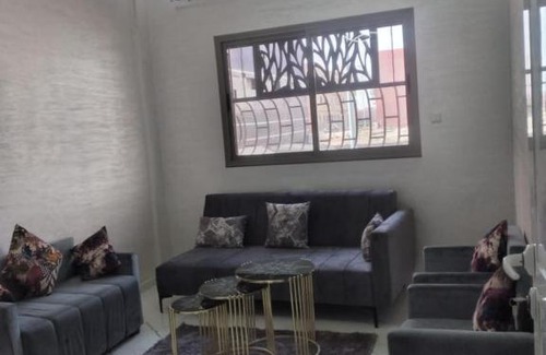 Deroua House | Airport M V chambre stay