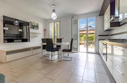 Tessera Apartment | Airport Marco Polo -free park-
