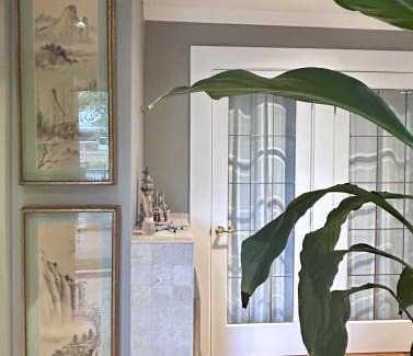 Richmond Apartment | Airport-YVR GuestHouse