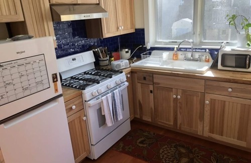 Jamaica Plain Apartment | Airy new apt for 2-6. Off-street parking. Walk to shops/restaurants/subway/bus