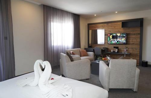Madaba Hotel | Aitch Boutique Hotel - an LIH Hotel