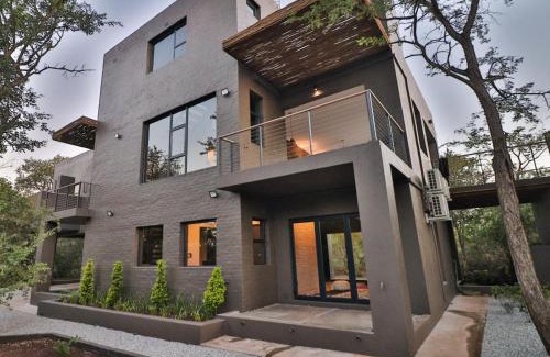 Marloth Park Villa | Akasha by Kruger Nights