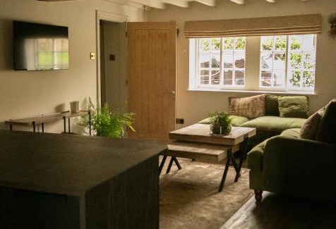 Brough House | Akasha Spa Retreat Cottage