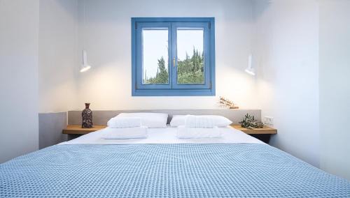 Aetos House | Akasha Suite III