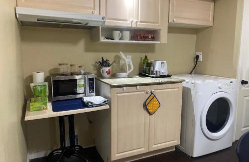 Meadowvale Village Apartment | Akhtar's Residence