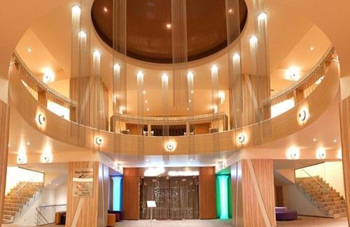 Sector 4 Apartment | AKi Rin Residence