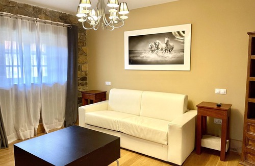 Llerana Hotel | Akla Hotel Suites Valles Pasiegos