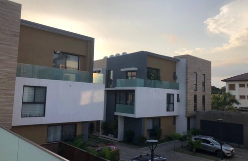 Labadi Condo | AKWAABA Feel enjoy every moment of your stay with luxury