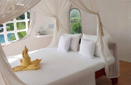 Busuanga Resort | Al Faro Cosmio Hotel