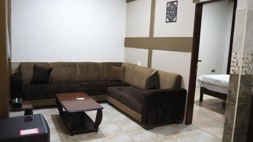 Amman Apartment | Al Fawanes Hotel Apartments