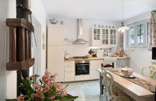 Castelvecchio di Rocca Barbena Apartment | Al Frantoio
