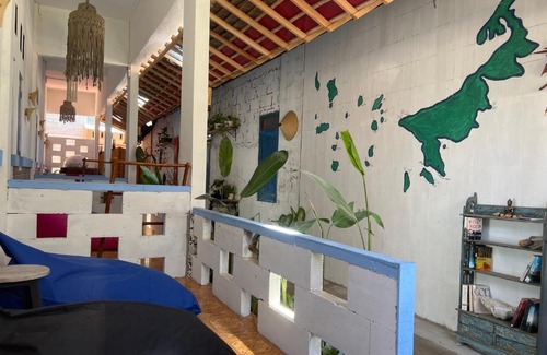 Karimunjava Hostel | Al Kabron Inn