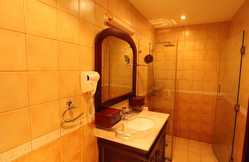 Ras Al Khaimah Hotel | Al Maha Residence RAK