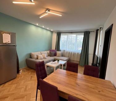 Mladost Apartment | Al Malina 3BDR Family Apt with Parking Space near Airport and IEC