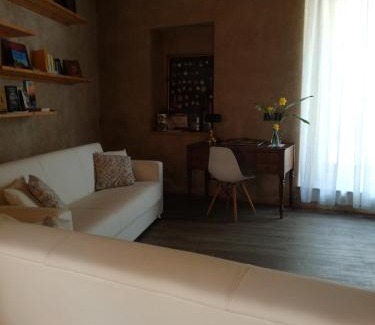 Rovittello House | Al Maratoneta