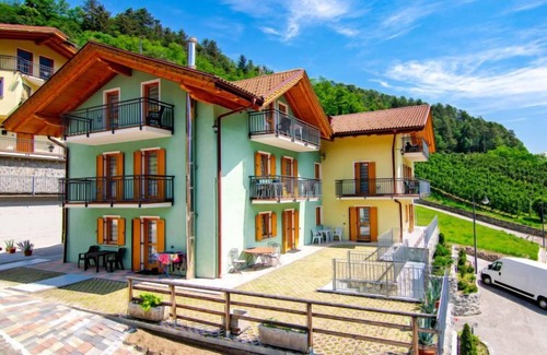 Bozzana Apartment | Al Pescatore by Interhome