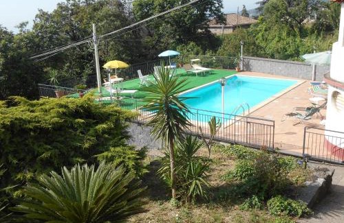 Coste House | Al Villino Sunshine in villa con piscina ed idromassaggio