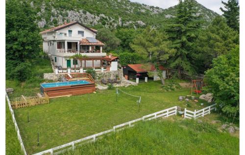 Zadvarje Apartment | Ala da-apartman sa bazenom
