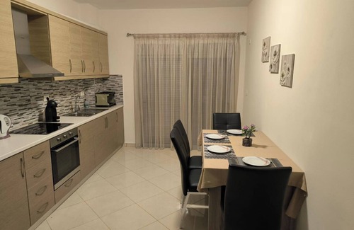Qender Apartment | Albania Dream Holidays Apartment