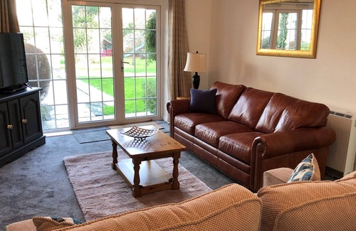 Saint Peter Port Apartment | Albany selfcatering apartments