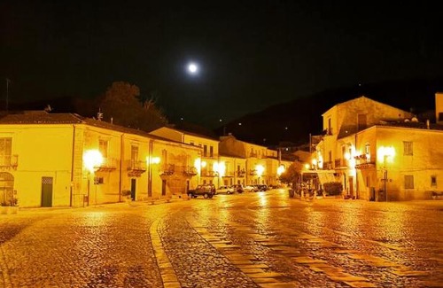Palazzo Adriano Hotel | Albergo Ristorante Pizzeria Del Viale